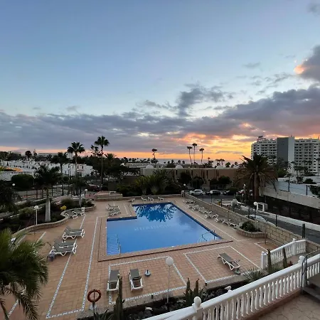 Las Americas Peaceful Ocean View Playa Feñabe