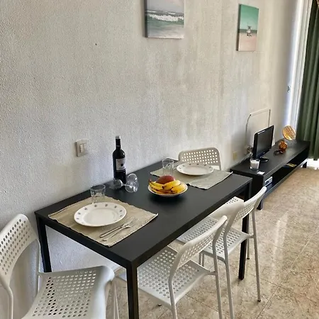 Las Americas Peaceful Ocean View Appartement *